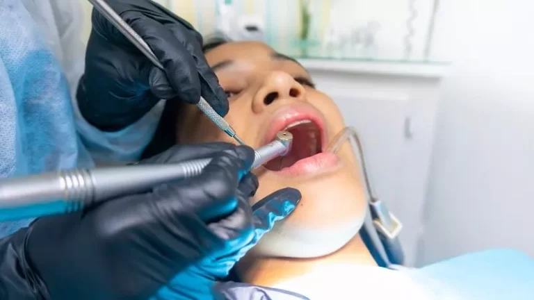 O que é obturação dentária?